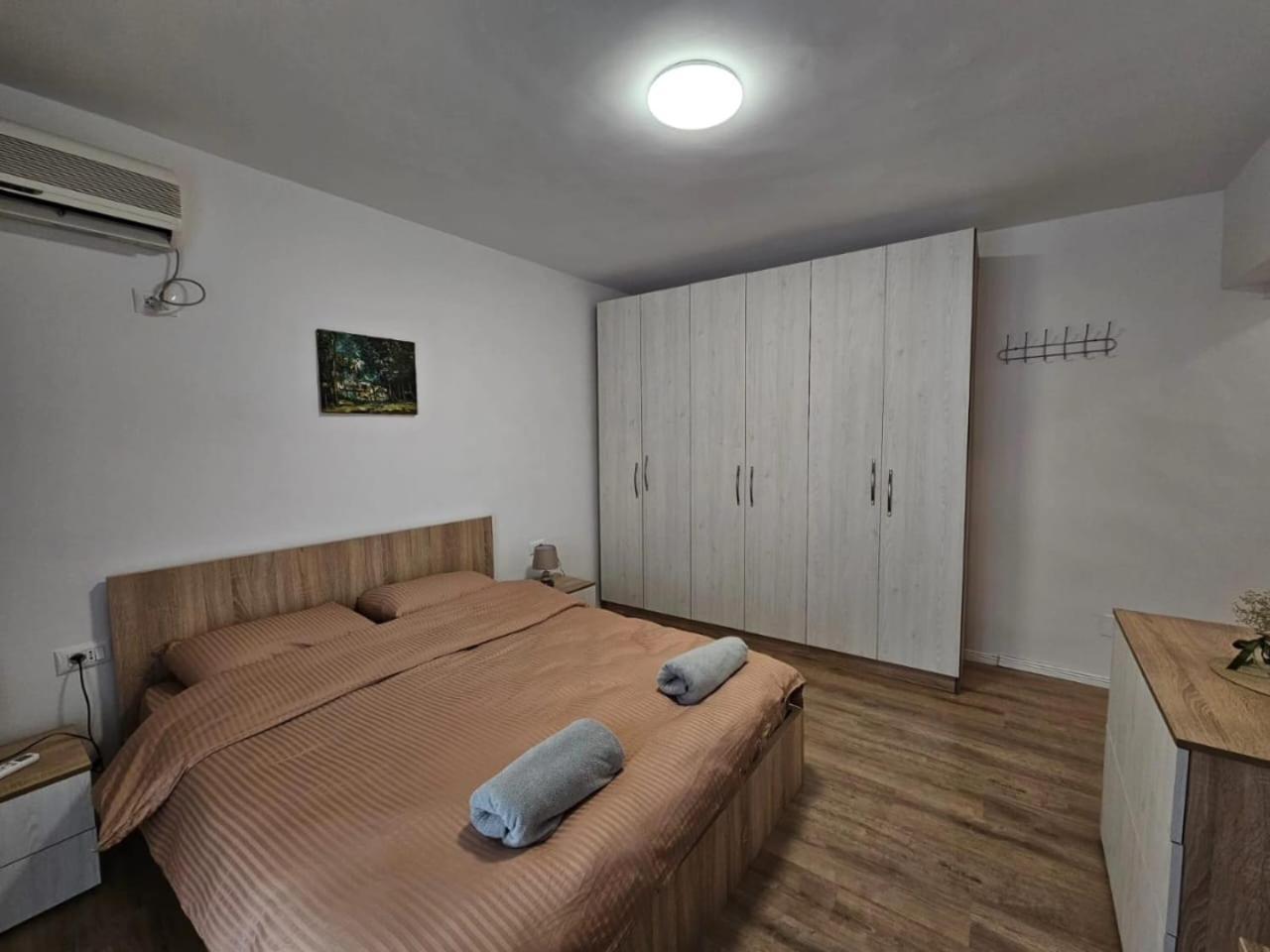 Alan Apartments 4 Myslym Shyri Тирана Екстер'єр фото